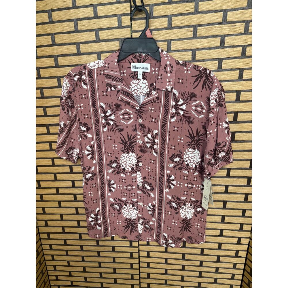 No‎ Boundaries Mauve Button Down Shirt Size Medium